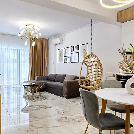 Elite Beachfront By Casa Del Mar Apartment *