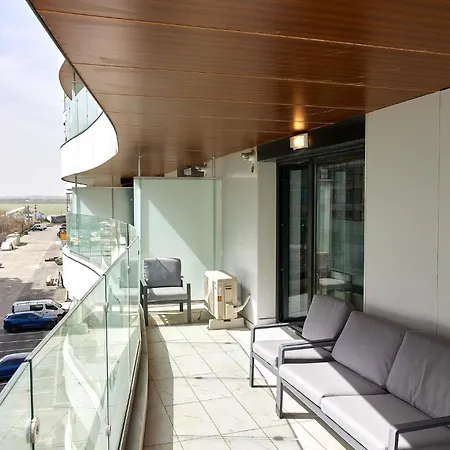 Elite Beachfront By Casa Del Mar Apartment Mamaia
