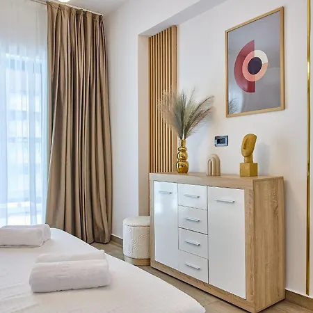 Elite Beachfront By Casa Del Mar Mamaia
