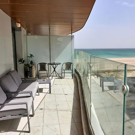 Apartment Elite Beachfront By Casa Del Mar *