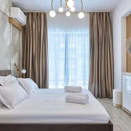 Elite Beachfront By Casa Del Mar Apartment Mamaia